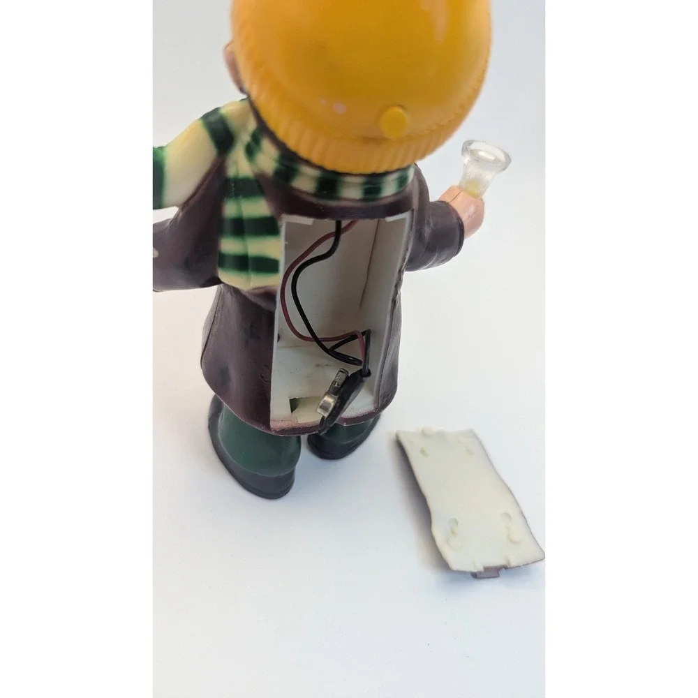 Vintage 1984 Carolites Boy Caroler Musical Christmas Plastic Ornament Works 6.5